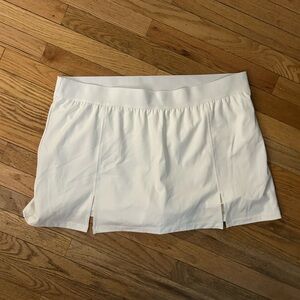 Gap Fit White Tennis Skirt with Slits Size XXL